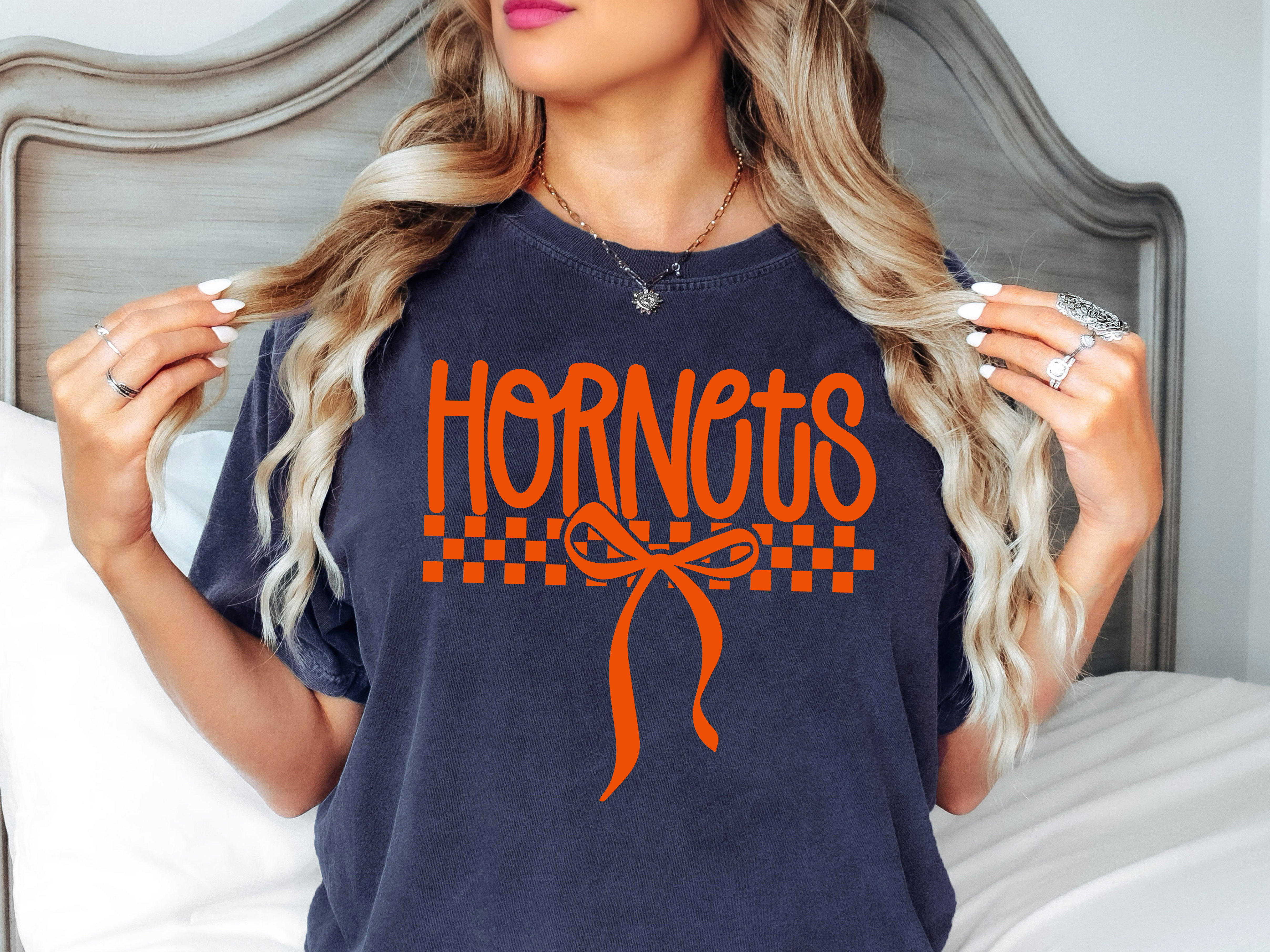 Hornets Simple Bow Checker DTF Print