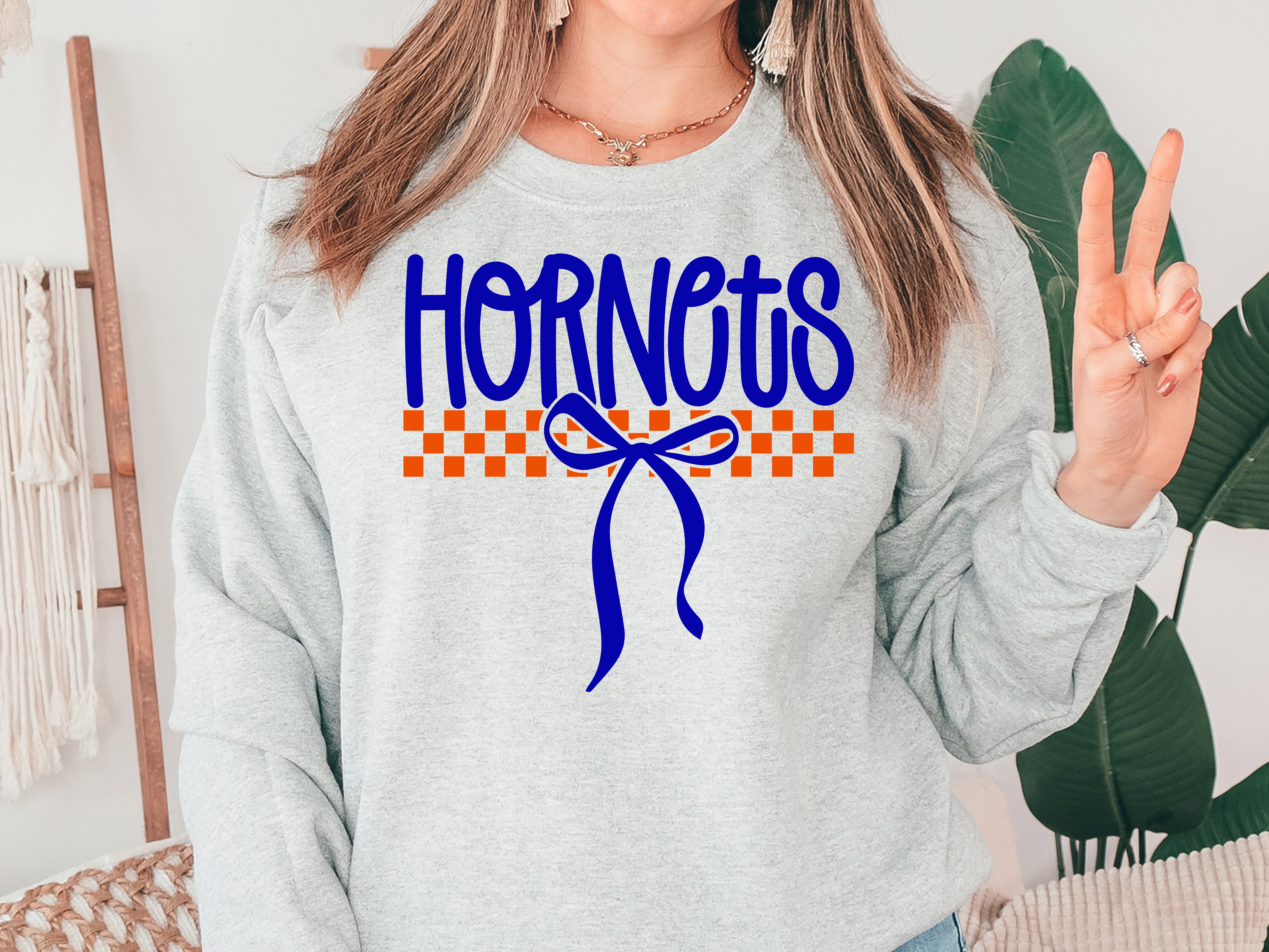 Hornets Simple Bow Checker DTF Print